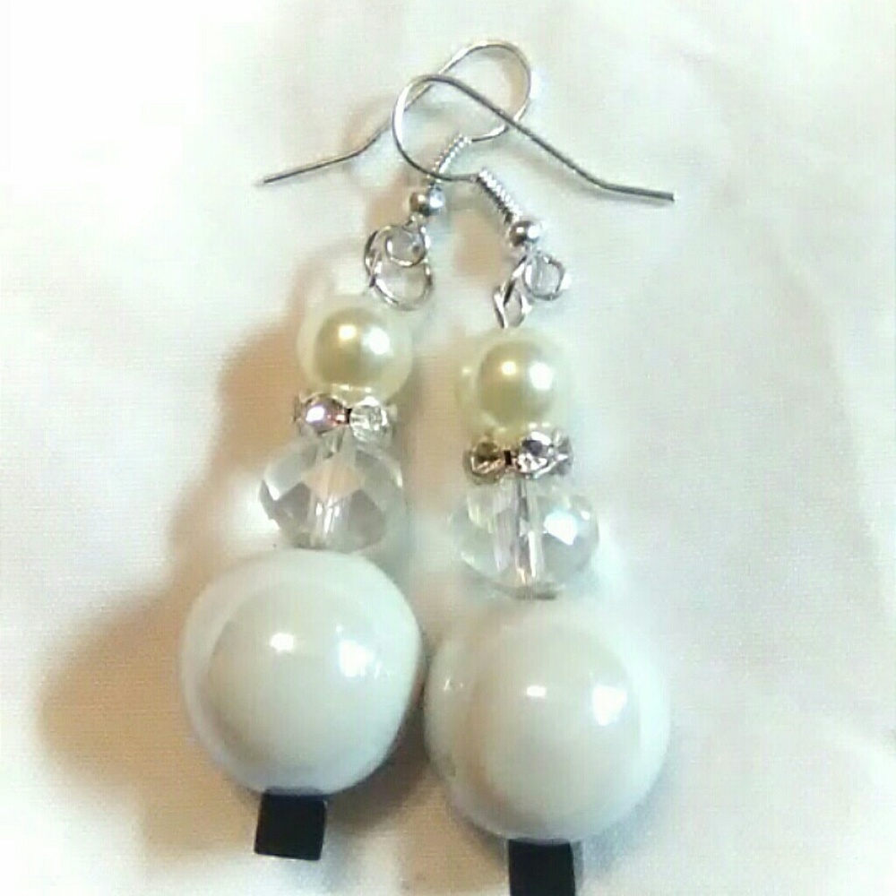Pearlie White Snowman